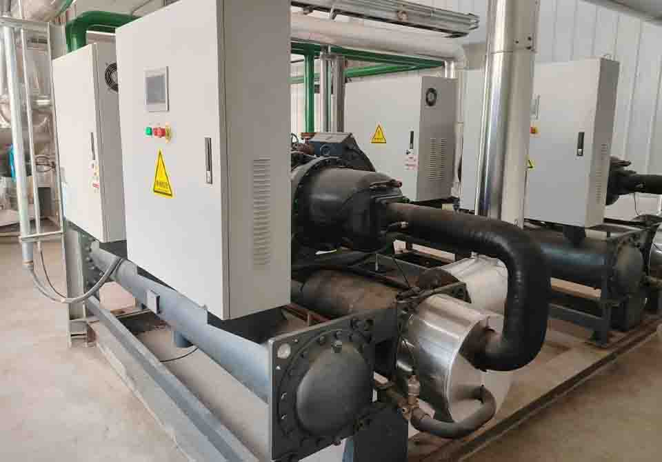145hp water-cooled screw for cold storage from hydrogen turns to fluorine